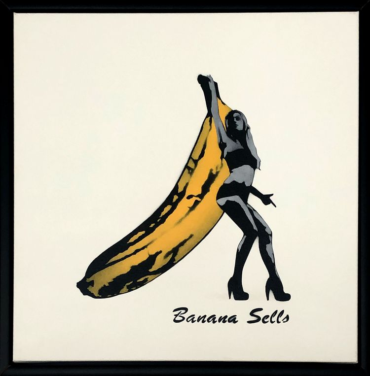 Kunstrasen Stencil Art "Banana Sells"